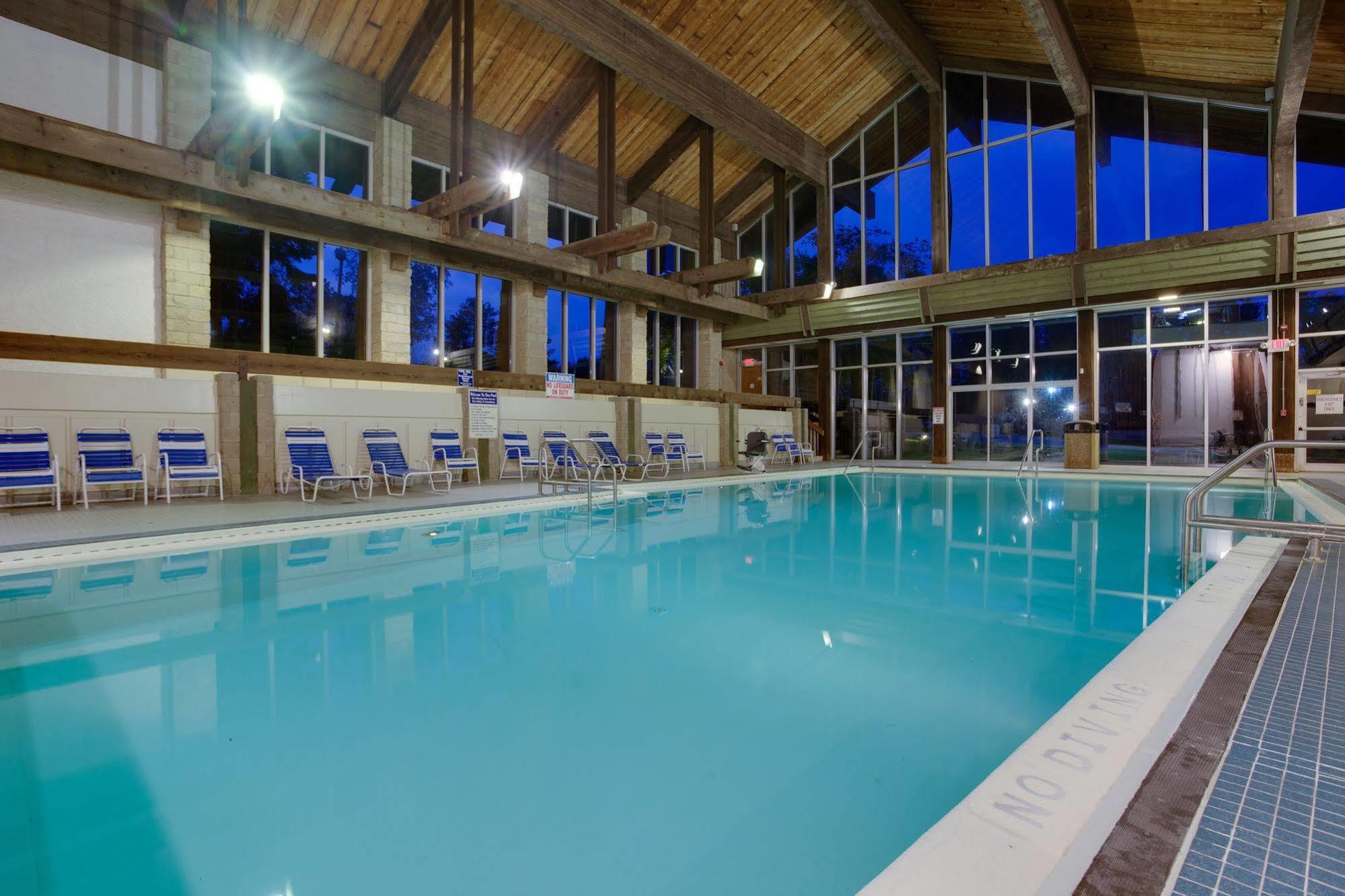 Salt Fork State Park Lodge And Conference Center Cambridge Extérieur photo